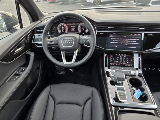 new 2025 Audi Q7 car, priced at $78,545