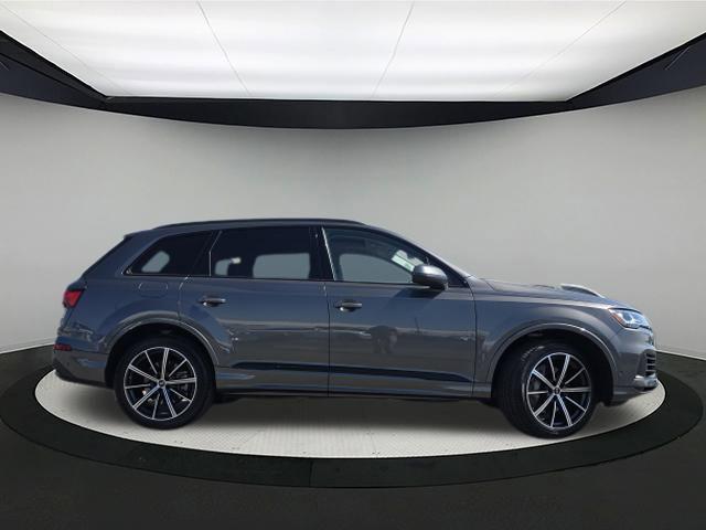 used 2022 Audi Q7 car, priced at $43,999