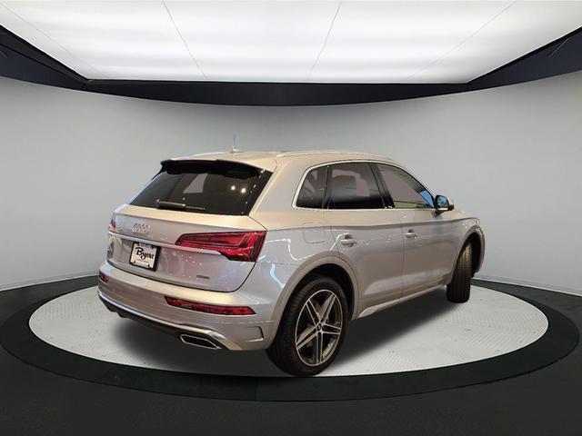 new 2025 Audi Q5 car, priced at $66,075