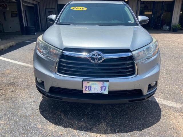 used 2015 Toyota Highlander car, priced at $20,999