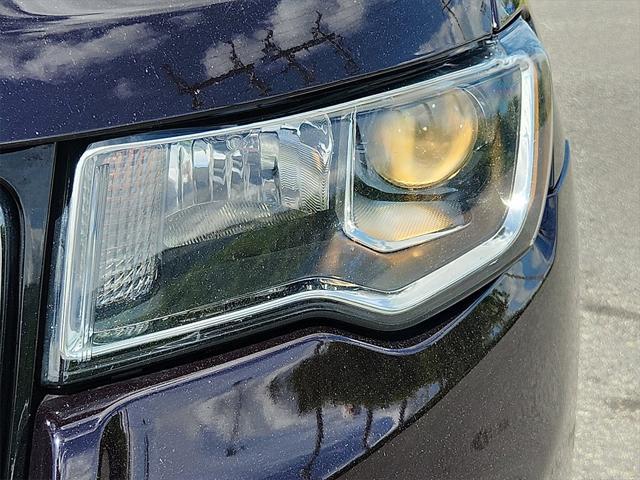 used 2021 Jeep Grand Cherokee car, priced at $24,999
