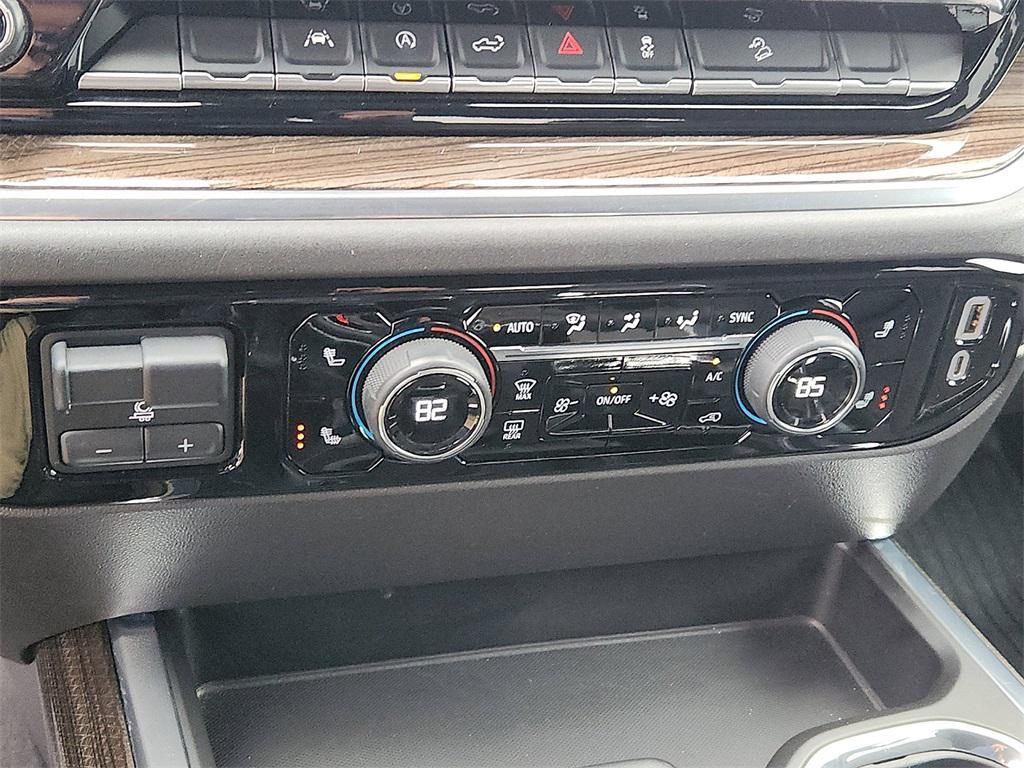 used 2024 Chevrolet Silverado 1500 car, priced at $45,902