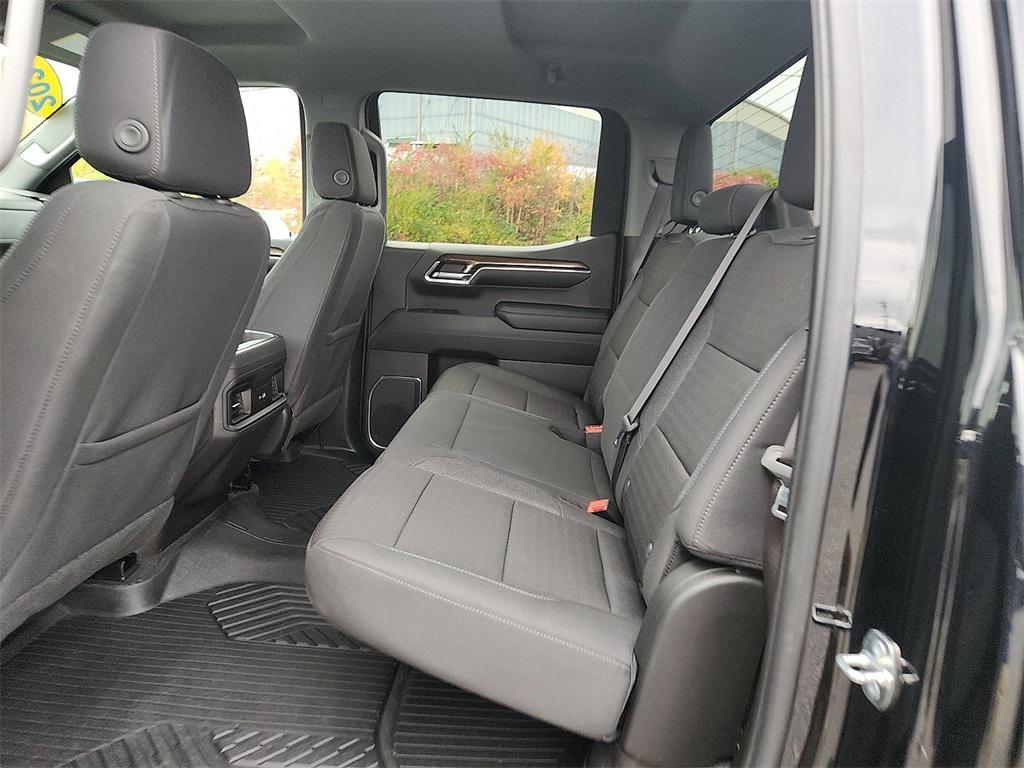 used 2024 Chevrolet Silverado 1500 car, priced at $45,902