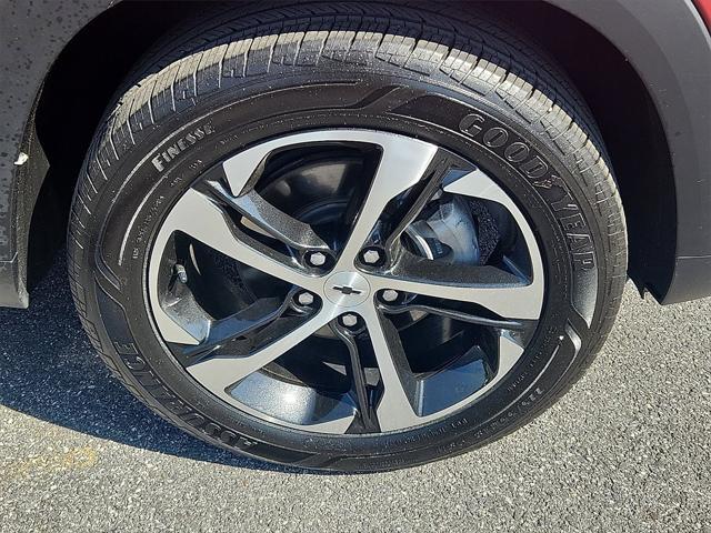 used 2024 Chevrolet Trax car, priced at $20,999