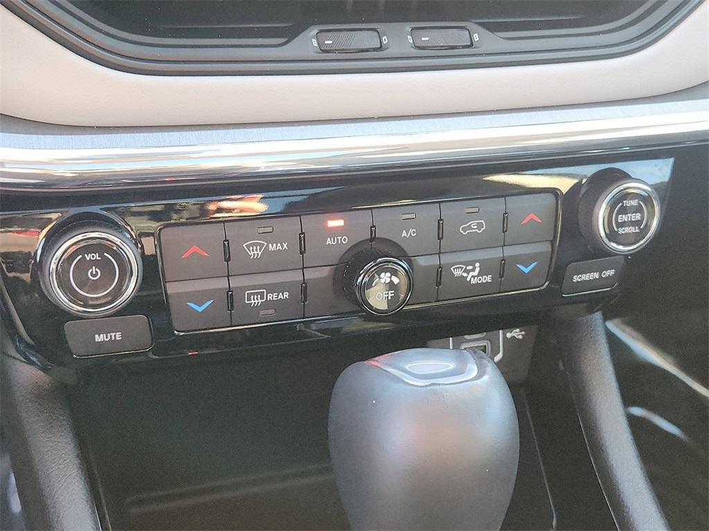 used 2022 Jeep Compass car, priced at $22,839