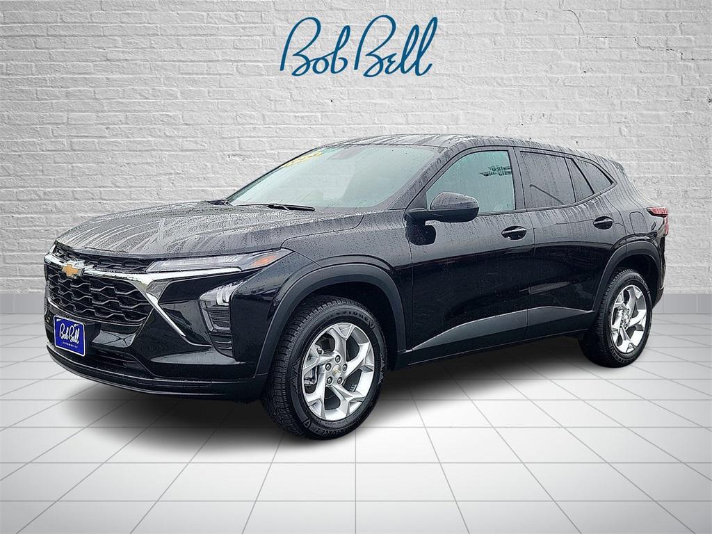 used 2024 Chevrolet Trax car, priced at $19,999