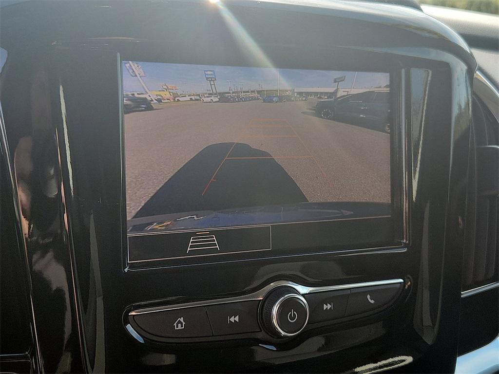 used 2020 Chevrolet Traverse car, priced at $15,798