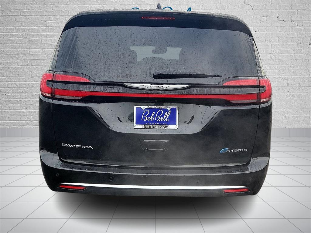 used 2023 Chrysler Pacifica car, priced at $34,900