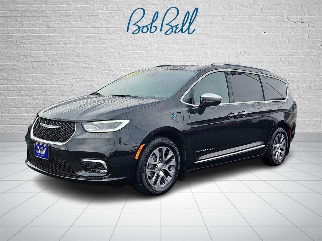 used 2023 Chrysler Pacifica car, priced at $34,900