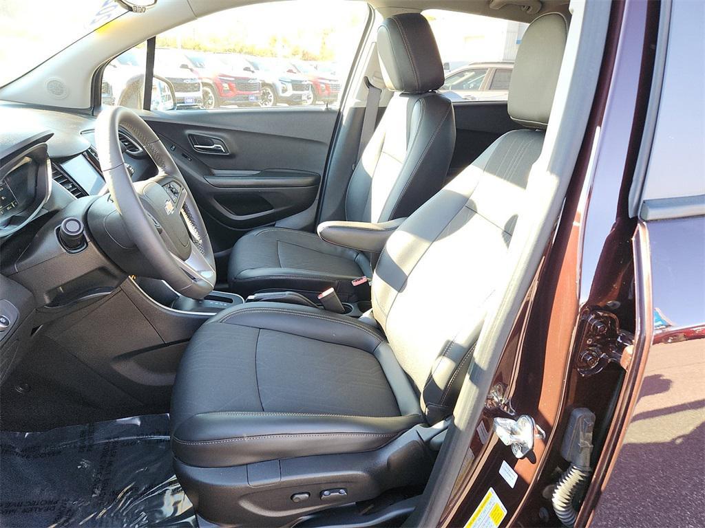 used 2022 Chevrolet Trax car, priced at $20,999