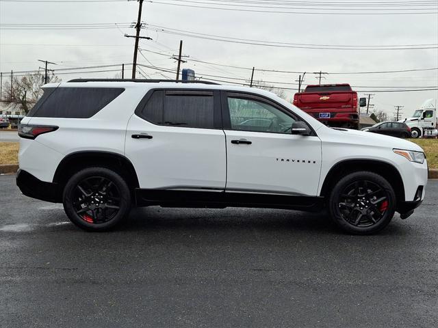 used 2021 Chevrolet Traverse car, priced at $31,488