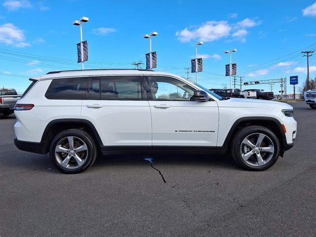 used 2021 Jeep Grand Cherokee L car, priced at $28,779