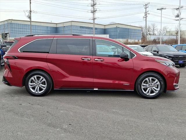 used 2021 Toyota Sienna car, priced at $37,433