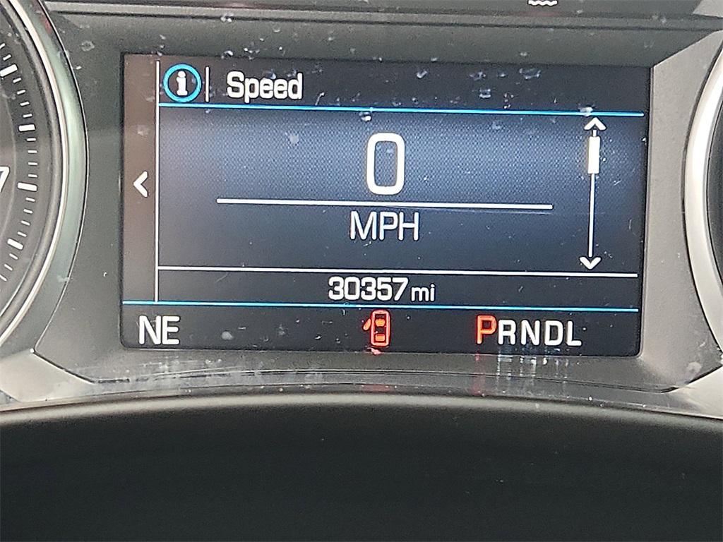 used 2022 Chevrolet Equinox car, priced at $21,073