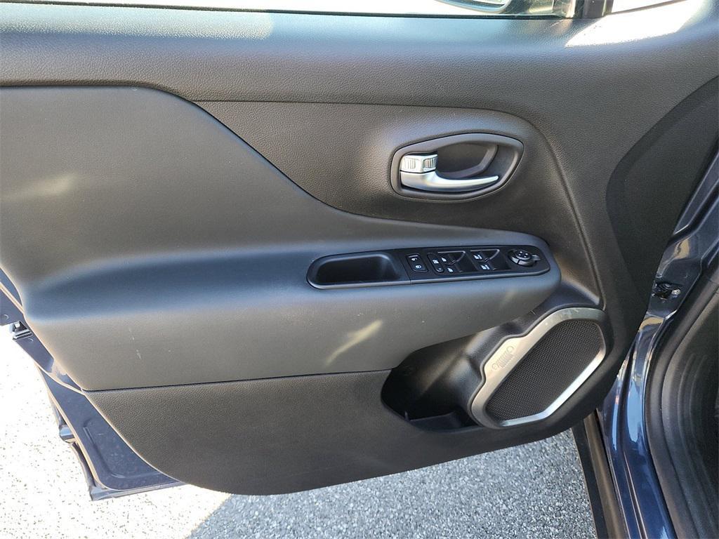 used 2022 Jeep Renegade car, priced at $19,999