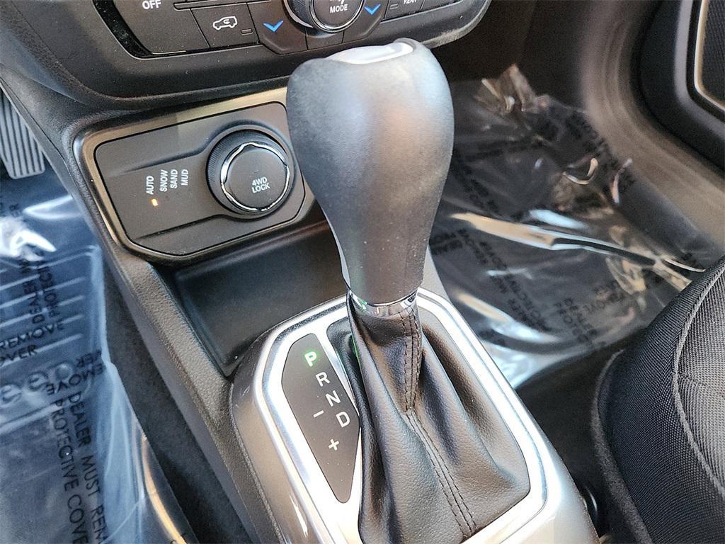 used 2022 Jeep Renegade car, priced at $19,999