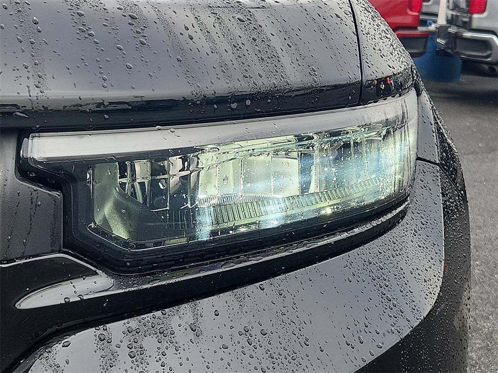 used 2023 Jeep Grand Cherokee car, priced at $30,075