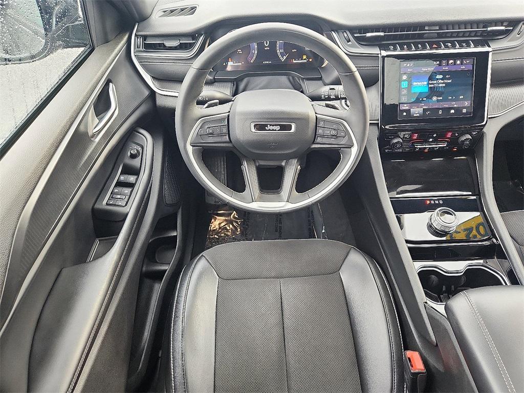 used 2023 Jeep Grand Cherokee car, priced at $30,075