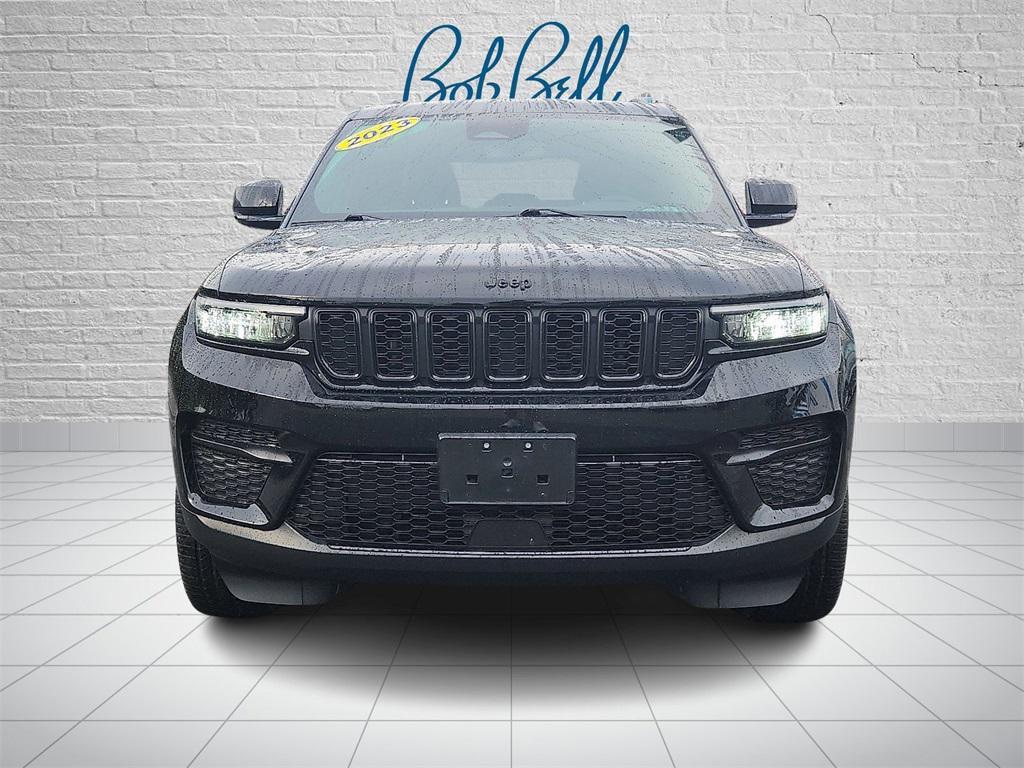used 2023 Jeep Grand Cherokee car, priced at $30,075
