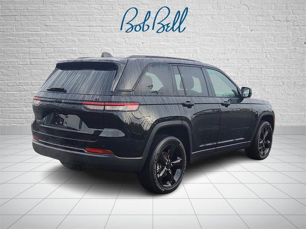 used 2023 Jeep Grand Cherokee car, priced at $30,075