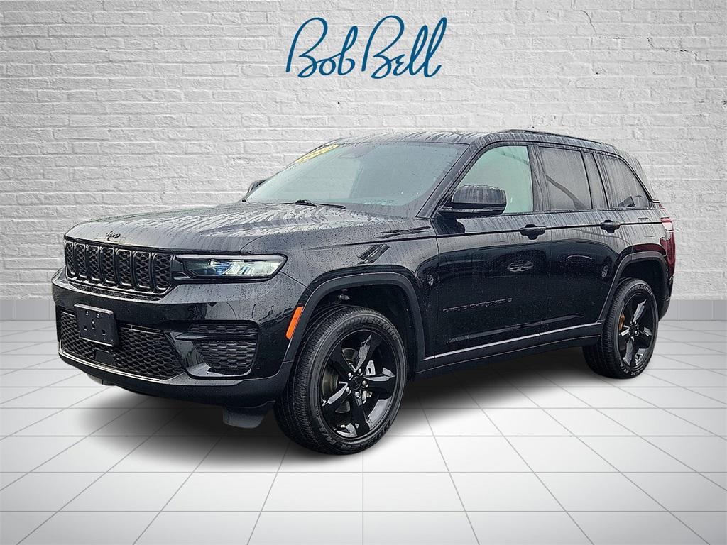 used 2023 Jeep Grand Cherokee car, priced at $30,075