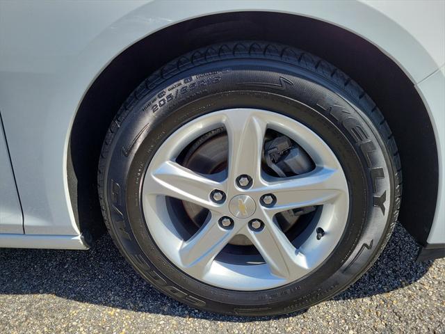 used 2019 Chevrolet Malibu car, priced at $15,150