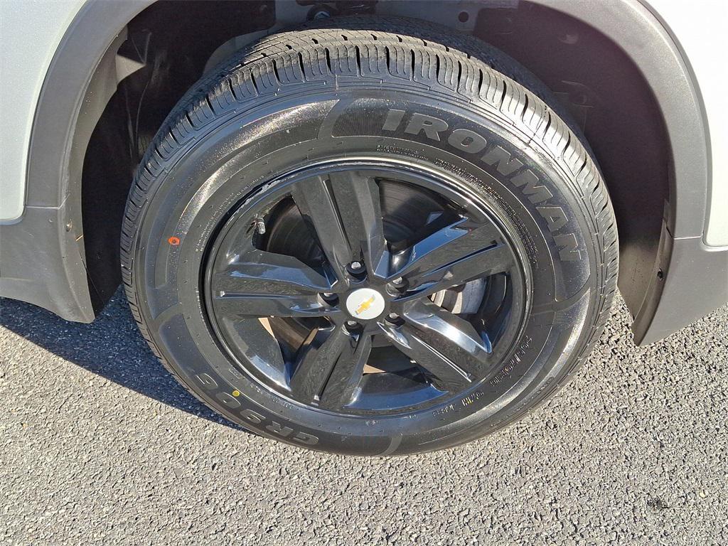 used 2021 Chevrolet Trax car, priced at $15,373