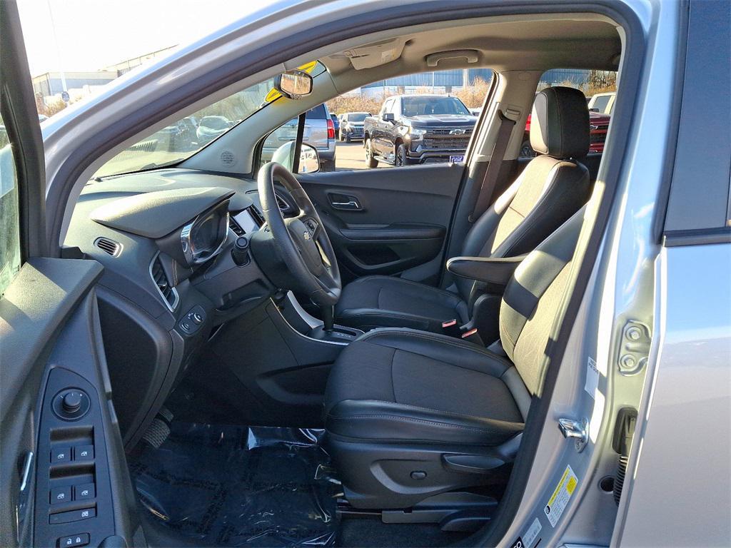 used 2021 Chevrolet Trax car, priced at $15,373