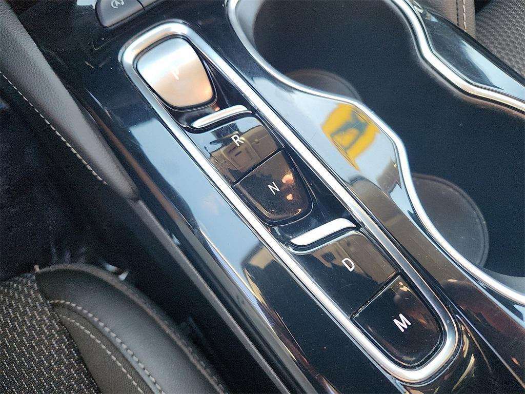 used 2023 Buick Envision car, priced at $20,777