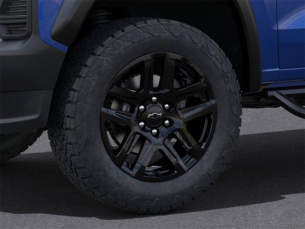 new 2025 Chevrolet Colorado car, priced at $40,665