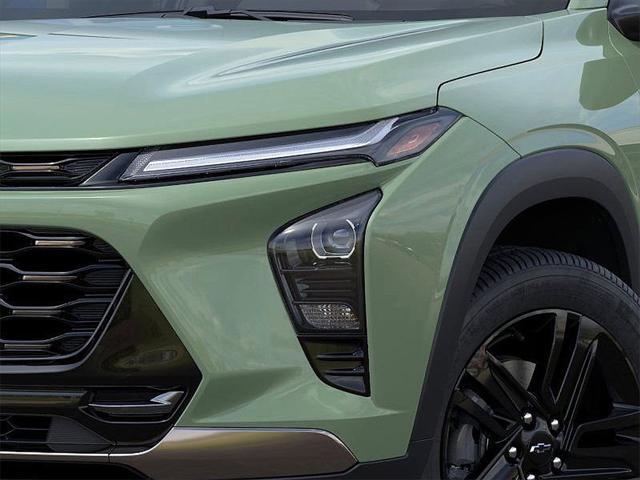new 2025 Chevrolet Trax car, priced at $25,002