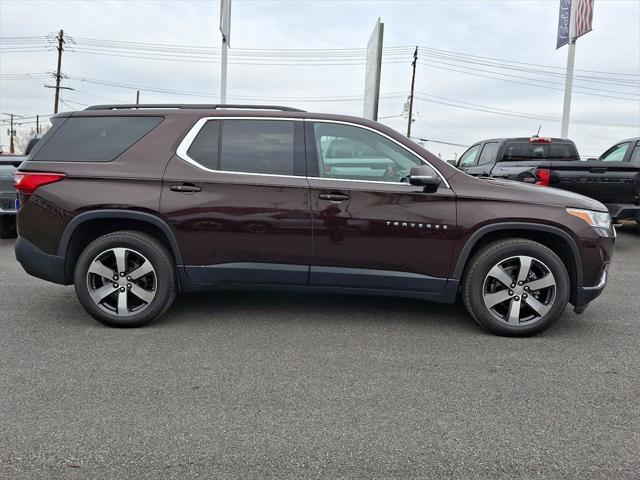 used 2021 Chevrolet Traverse car, priced at $27,288