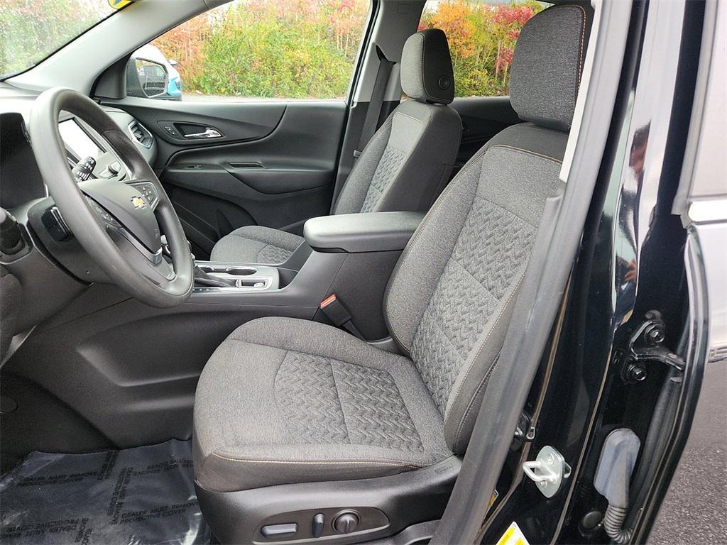 used 2023 Chevrolet Equinox car, priced at $22,488