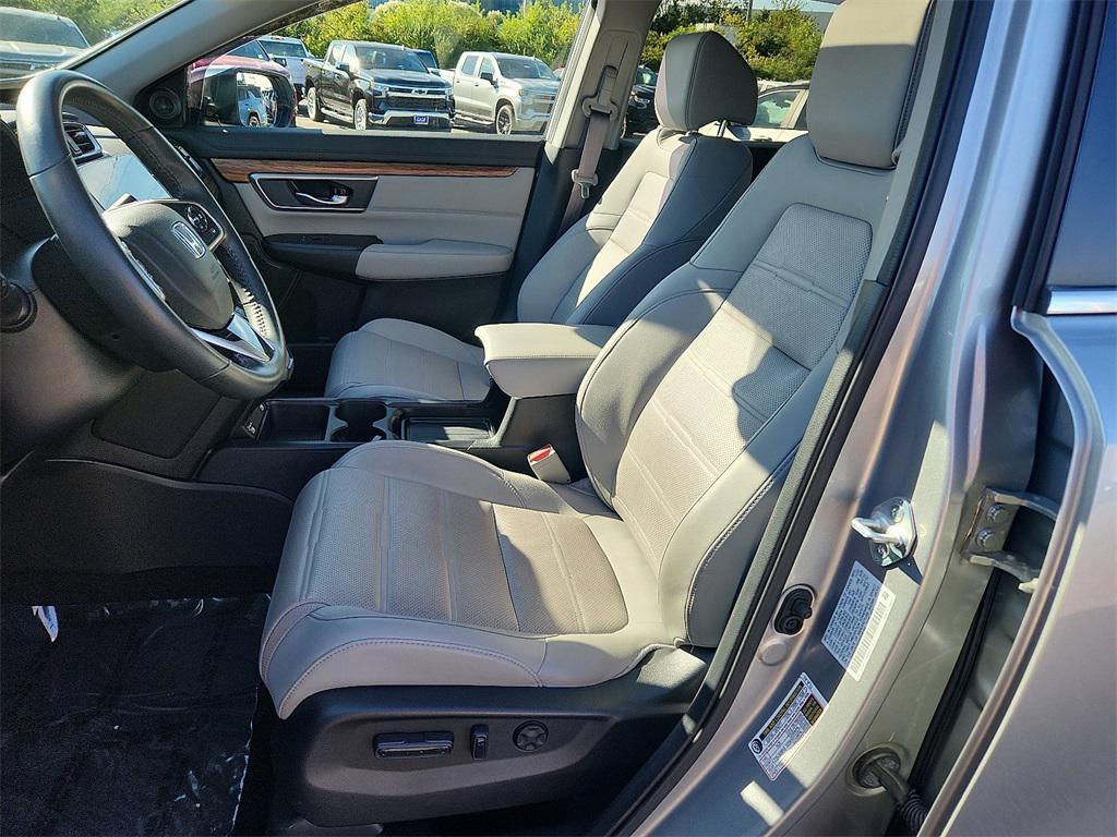 used 2021 Honda CR-V car, priced at $25,200