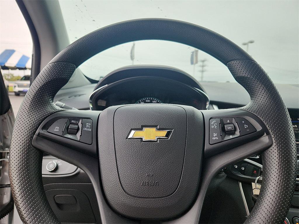 used 2022 Chevrolet Trax car, priced at $14,493