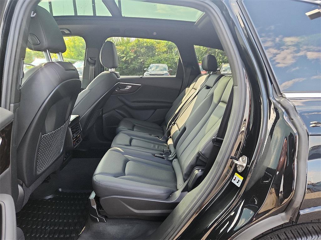 used 2023 Audi Q7 car, priced at $32,999