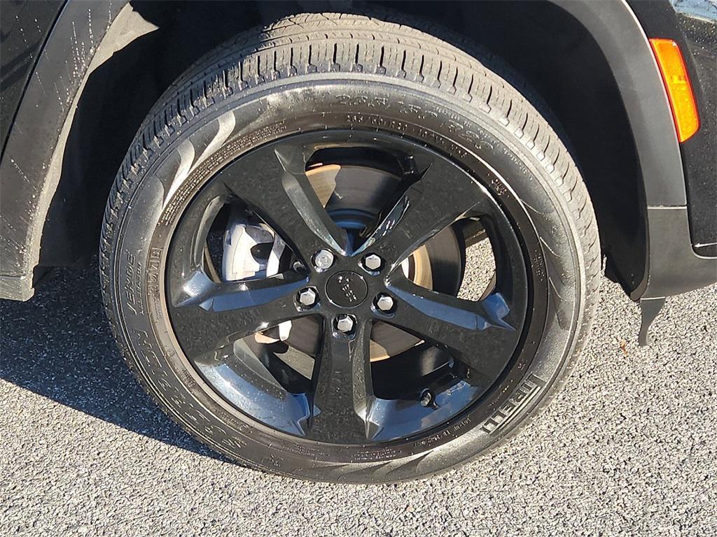 used 2023 Jeep Grand Cherokee L car, priced at $32,199