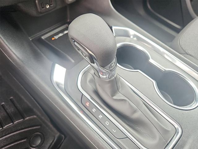 used 2023 Chevrolet Traverse car, priced at $30,999