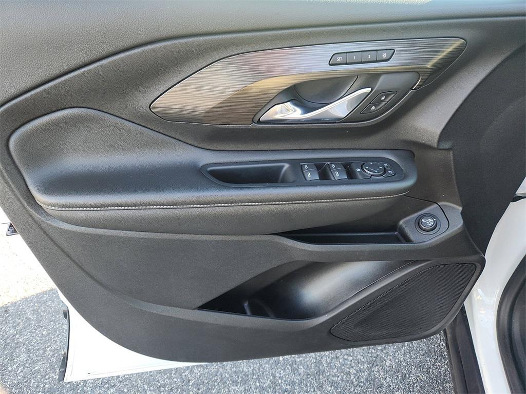 used 2023 GMC Terrain car, priced at $21,997