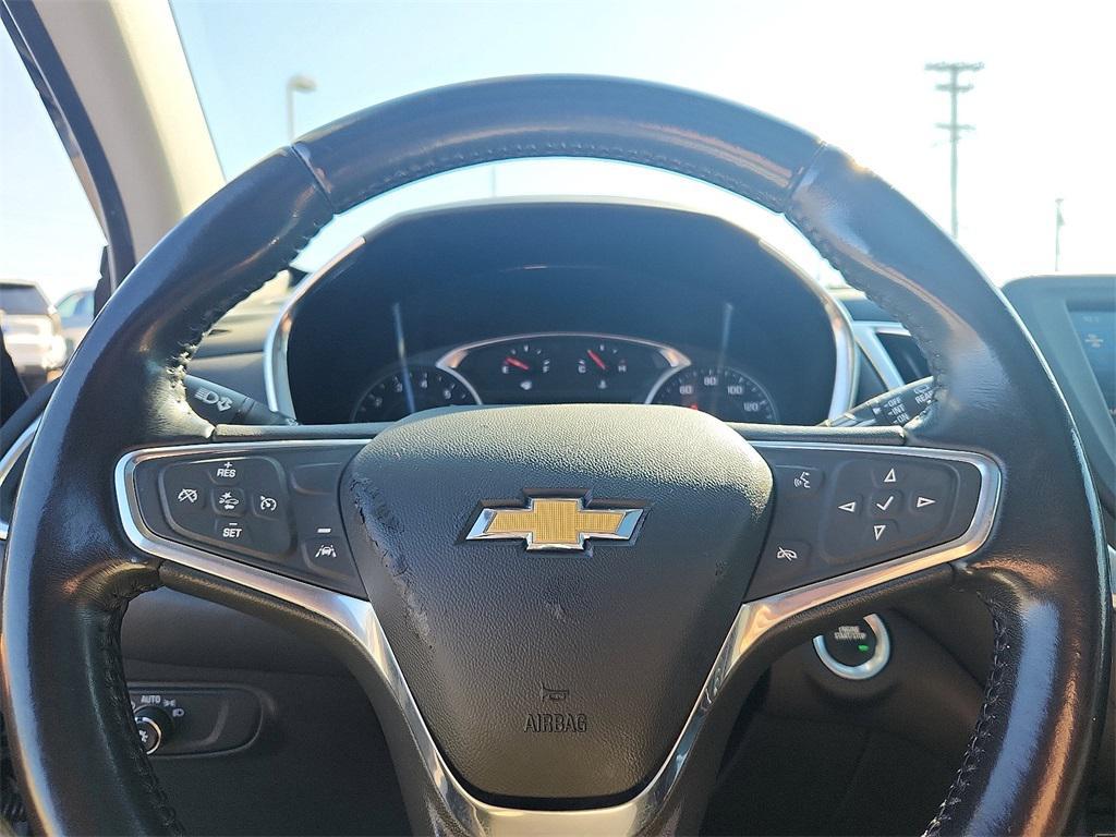 used 2022 Chevrolet Equinox car, priced at $21,492
