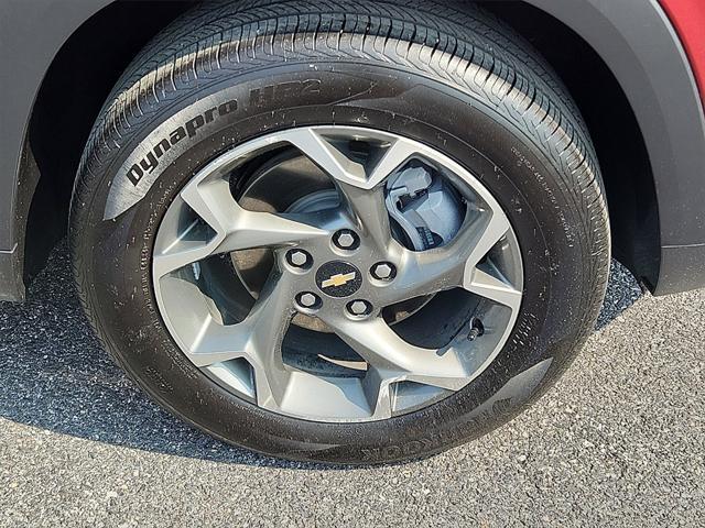 used 2025 Chevrolet Trax car, priced at $24,100