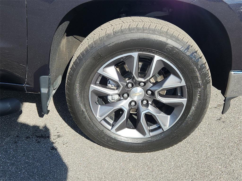 used 2022 Chevrolet Silverado 1500 car, priced at $34,235