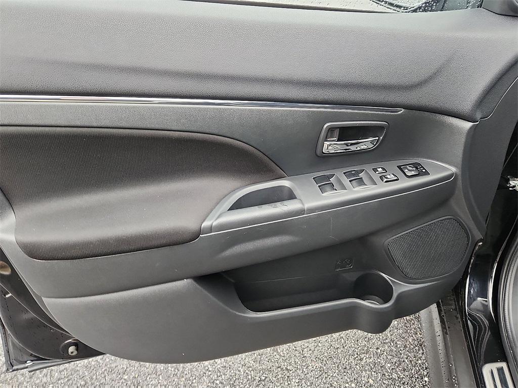 used 2024 Mitsubishi Outlander Sport car, priced at $19,817