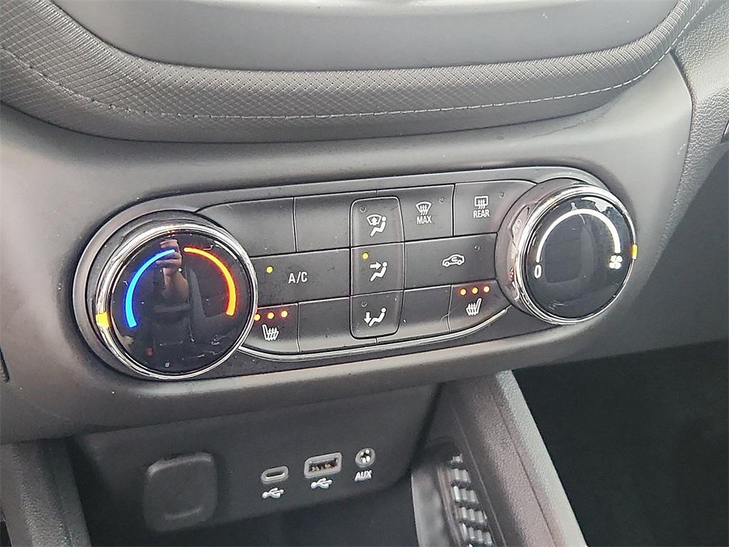 used 2023 Chevrolet TrailBlazer car, priced at $23,424