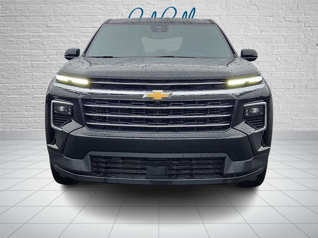 used 2025 Chevrolet Traverse car, priced at $35,573