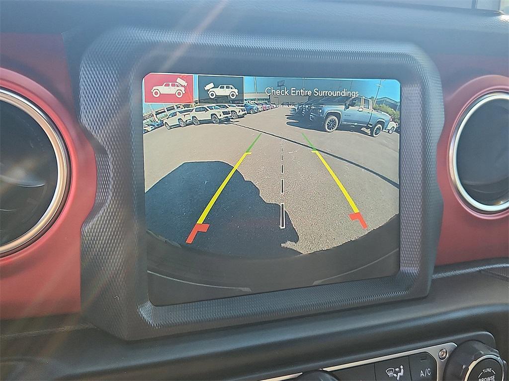 used 2022 Jeep Wrangler Unlimited car, priced at $33,600