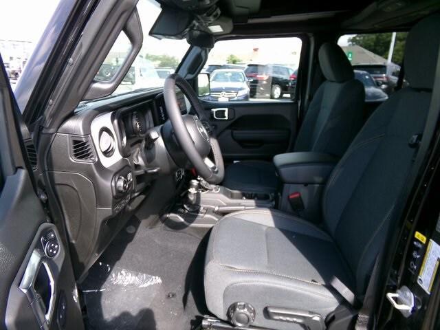new 2025 Jeep Wrangler car, priced at $49,770