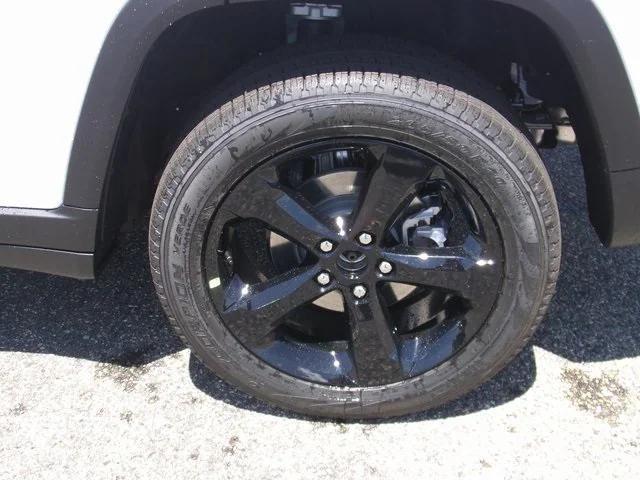 new 2025 Jeep Grand Cherokee car, priced at $47,890