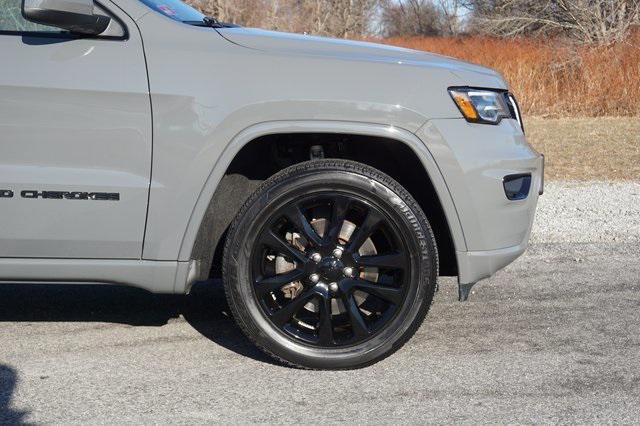 used 2022 Jeep Grand Cherokee car, priced at $32,970