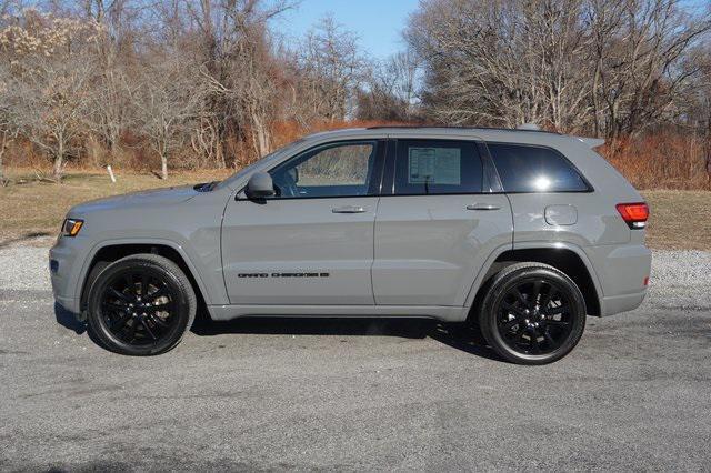 used 2022 Jeep Grand Cherokee car, priced at $32,970